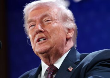 Trump’s Tariff Boasts Blown Up as Trade Deficit Balloons