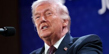 Trump’s Tariff Boasts Blown Up as Trade Deficit Balloons