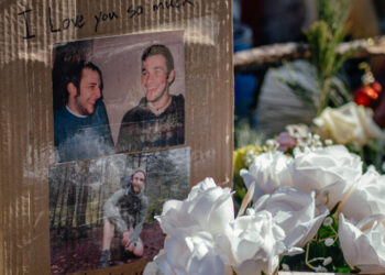 Justice Dept. Opens Civil Rights Inquiry Into Killing of Alex Pretti