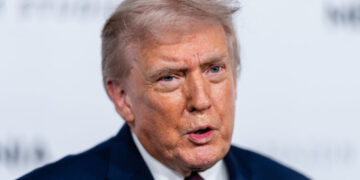 Feds Release Document of Tips Mentioning Trump and Epstein