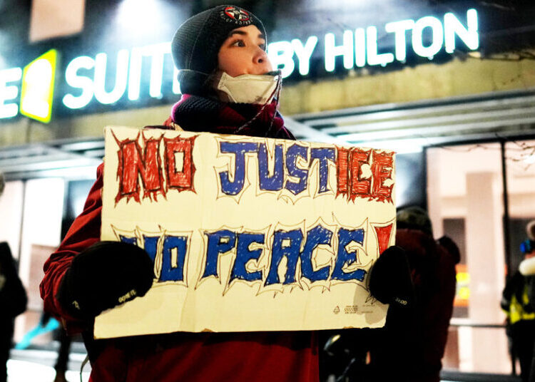 Hotel Owners and Workers, Tell Us How You’re Feeling