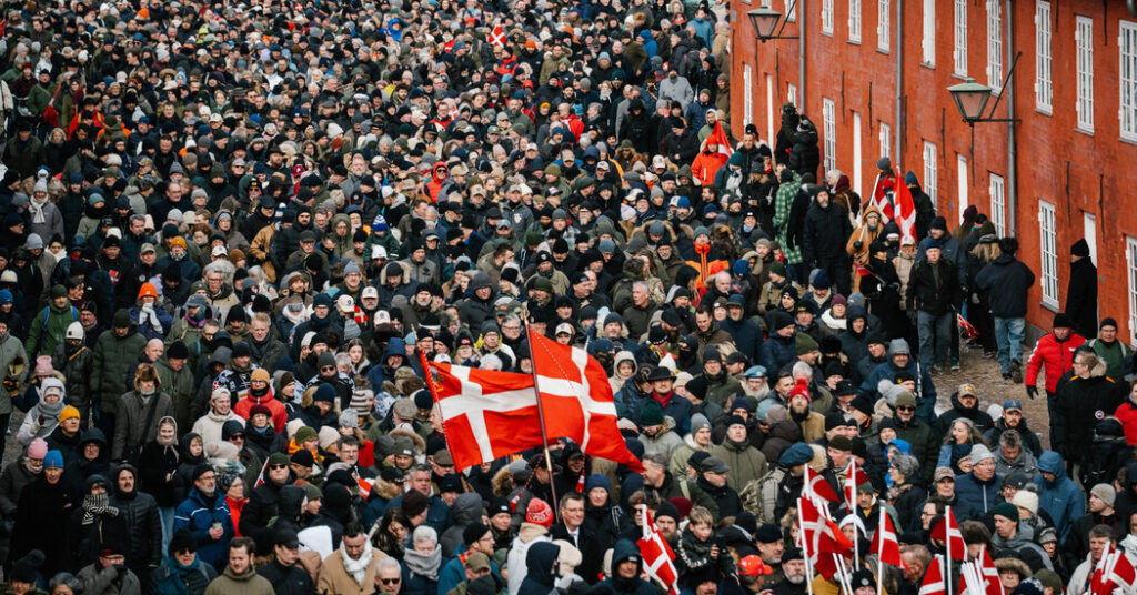 ‘We’ve Fought Side by Side’: Danish Veterans March Against Trump’s Comments