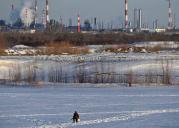 Russia’s Oil Revenue, the Lifeblood of Its War Machine, Is Plummeting