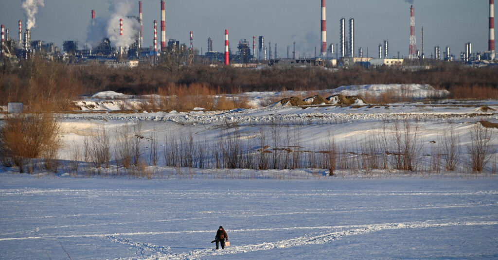 Russia’s Oil Revenue, the Lifeblood of Its War Machine, Is Plummeting