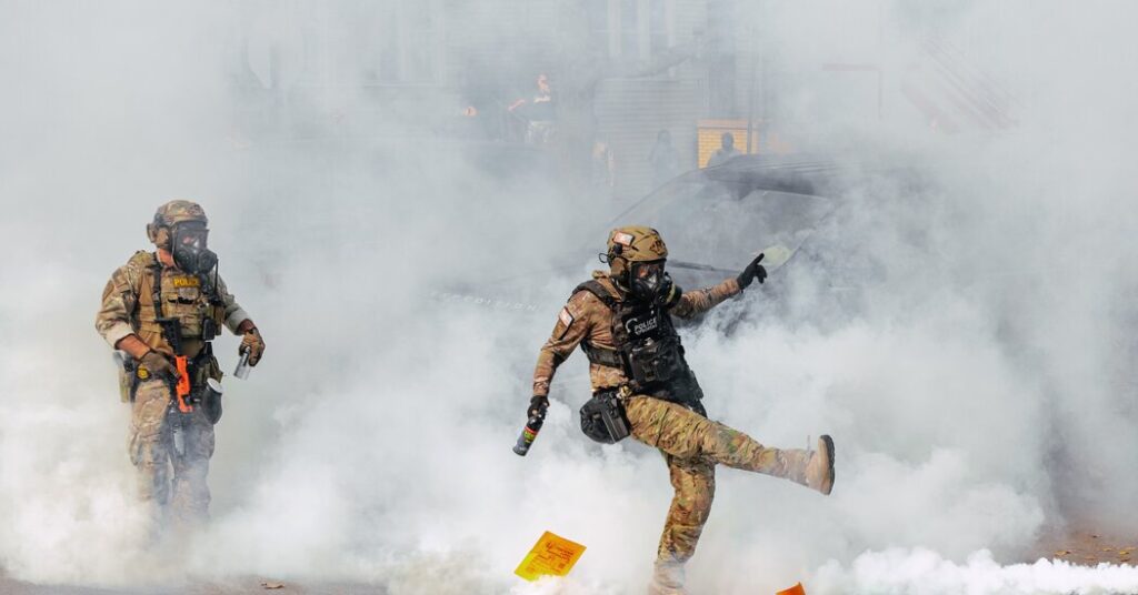 Chicago Orders Police to Document Potentially Illegal Federal Immigration Tactics