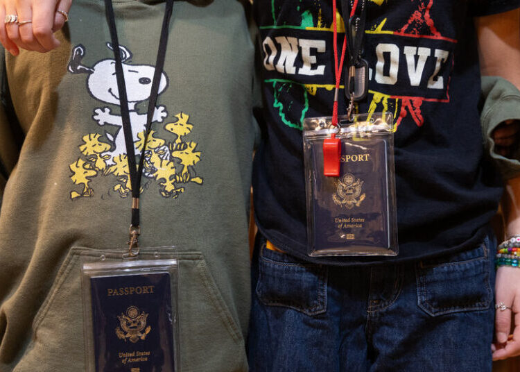 Minneapolis Residents Wear Their Passports, Desperate to Ward Off ICE