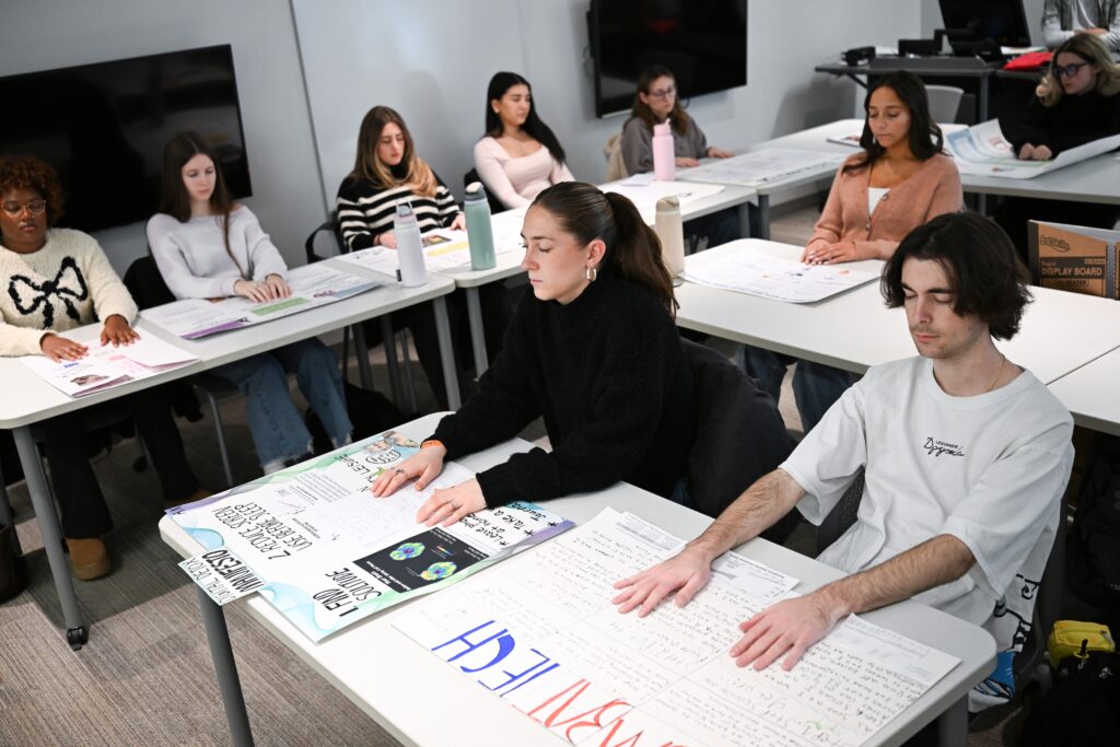 Phones ruled their lives. A new college class helped them break free.