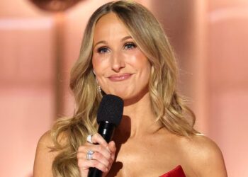 Kennedy Center Goon Lashes Golden Globes Host Nikki Glaser