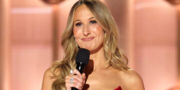 Kennedy Center Goon Lashes Golden Globes Host Nikki Glaser