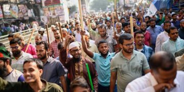 U.S. seeks to be ‘friends’ with Bangladesh’s once-banned Islamist party