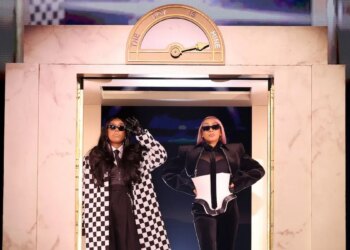 3 of the Best 1990s Duets for Impromptu (or Not) Karaoke Sessions