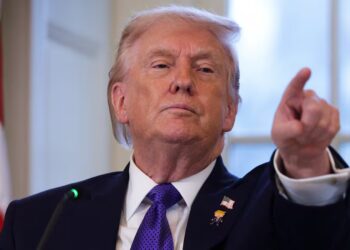 Scathing Poll Reveals Huge Majority Think America Spiralling ‘Out of Control’ Under Trump