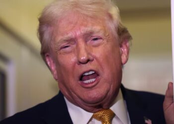 ‘Peace President’ Trump Threatens Attack on Another Country