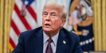 Trumpy Minnesota Governor Hopeful Bails on Republican Party