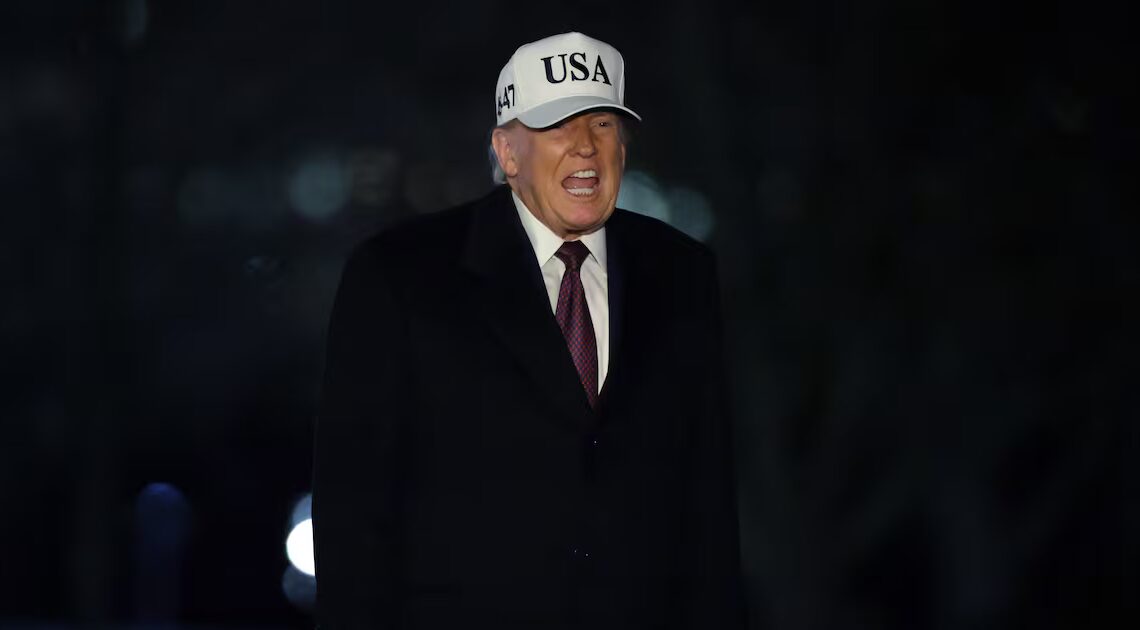 Trump Demands Bonkers ‘Ceremony’ in Front of Global Elite