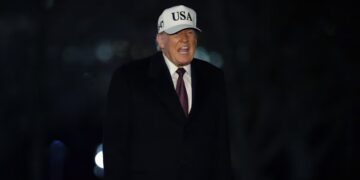 Trump Demands Bonkers ‘Ceremony’ in Front of Global Elite