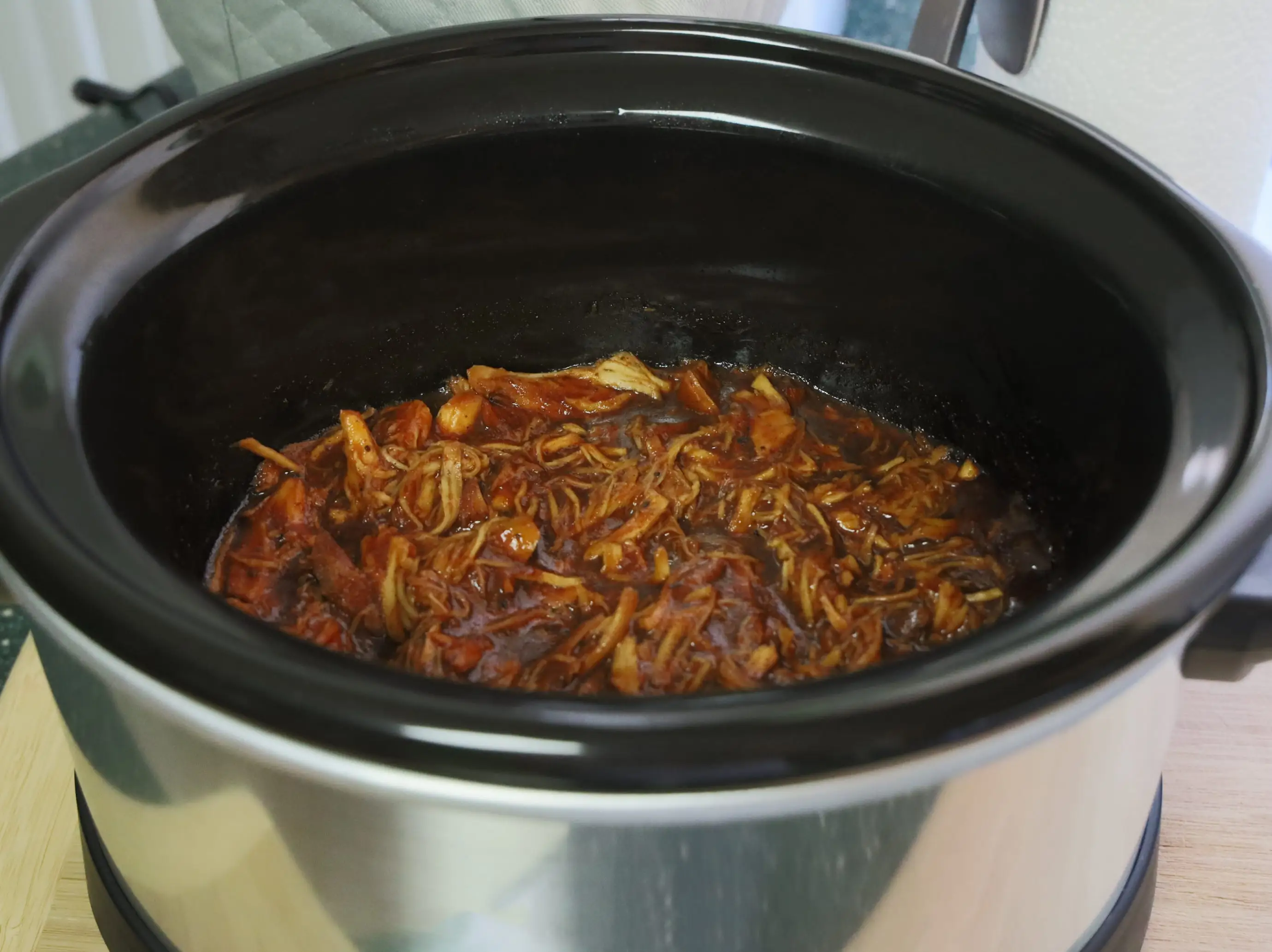 barbecue chicken slow cooker