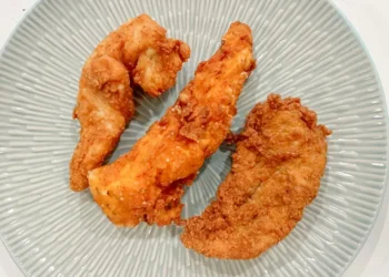 I tried chicken tenders from Chick-fil-A, Zaxby’s, and PDQ. The best were crispy and had the perfect amount of seasoning.