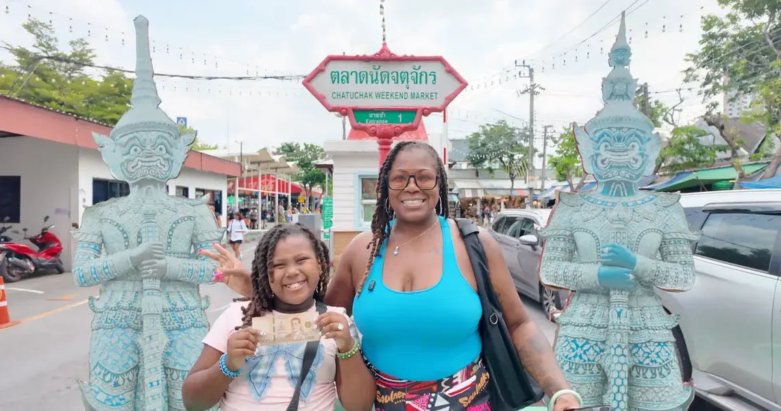 A single mom moved to Thailand with her daughter. She says the slower life brought them closer than ever.