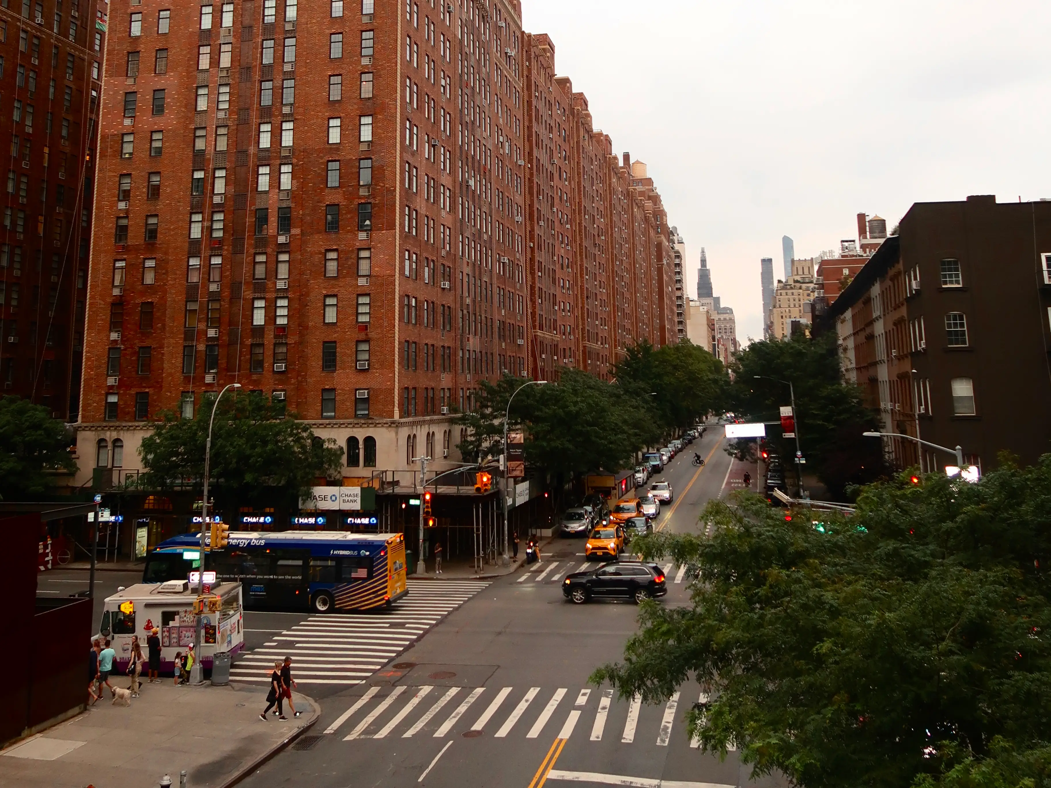 A wideshot of buildings in New York City.