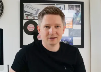 I’ve made 5 career pivots across music, retail, and startups. I reset my goals every few years &mdash; but 1 thing never changes.