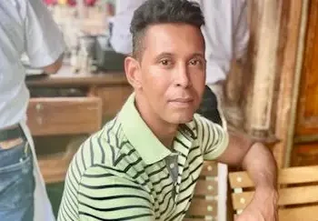 I used to be afraid to dine alone. Now I love it.