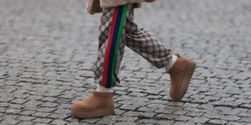 Gen Z is embracing millennial&nbsp;fashion, celebrity skincare, and Apple tech in 2026