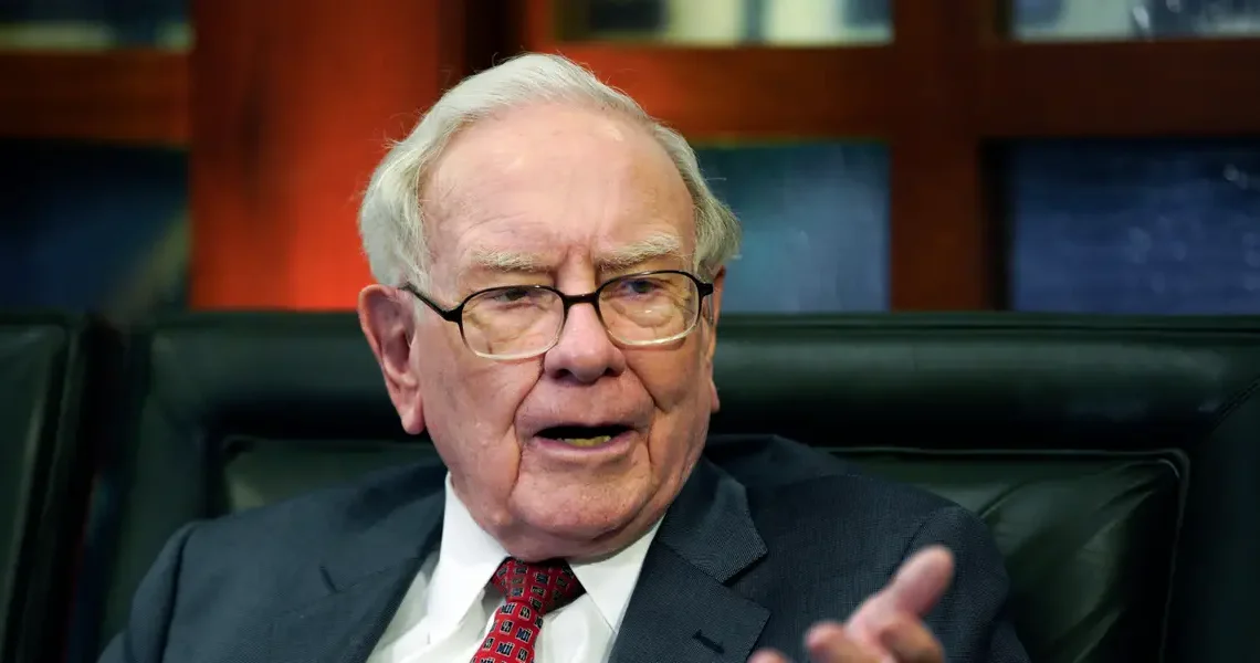 Warren Buffett’s reign as Berkshire Hathaway CEO is over. New boss Greg Abel faces 3 big challenges in his wake.