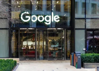 Ex-Google engineer shares 5 tips for landing a Big Tech job, from referrals to technical interviews