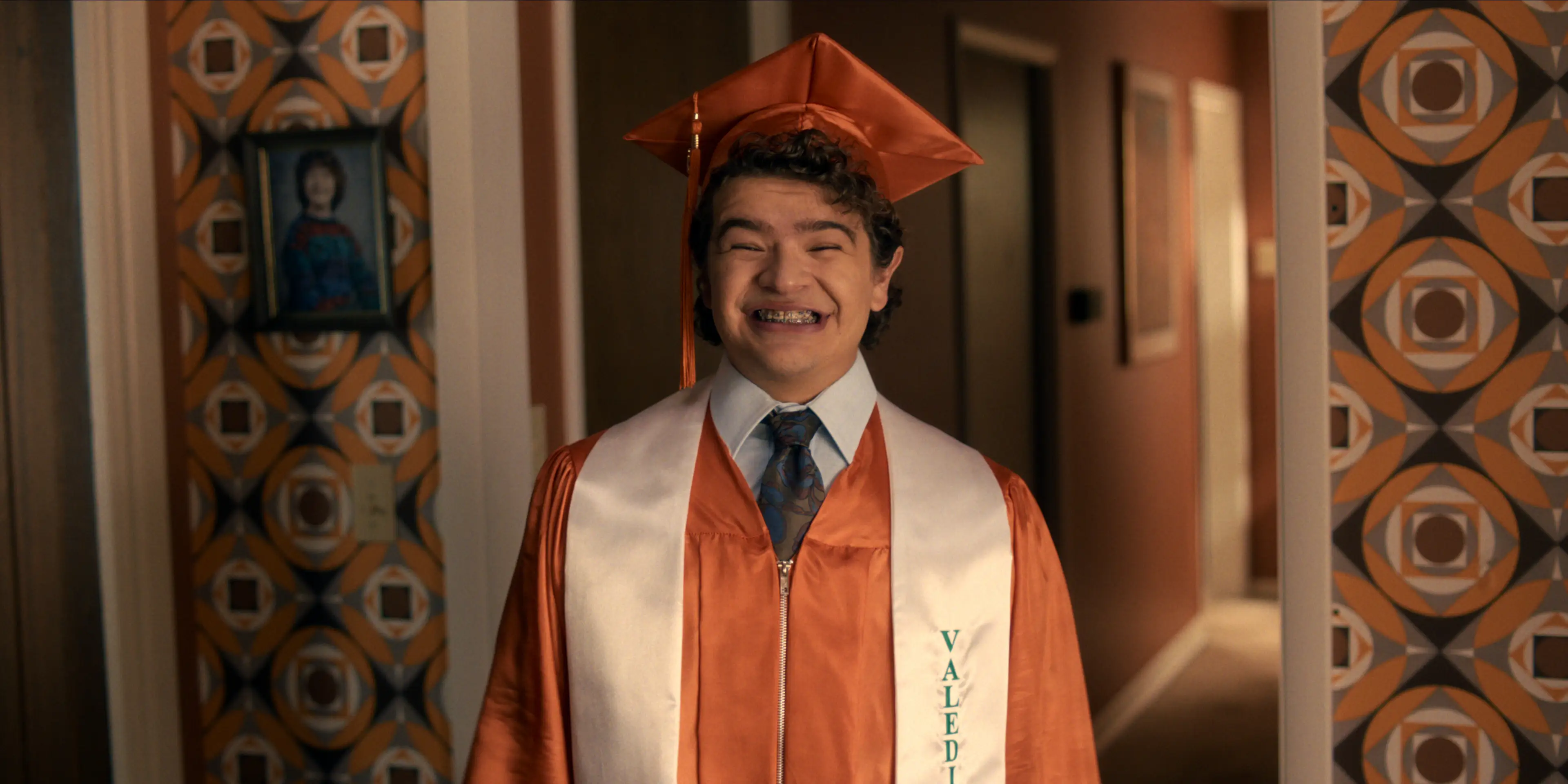 Gaten Matarazzo as Dustin Henderson in the 