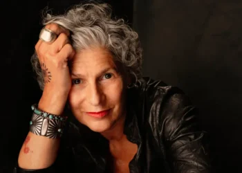 I help people over 40 get hired. My advice: Don’t focus on passion &mdash; prioritize your ‘3 C’s.’