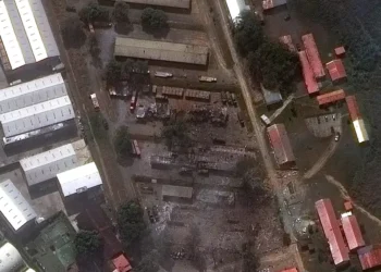 Satellite images taken before and after US strikes show damage at a key Venezuelan military site