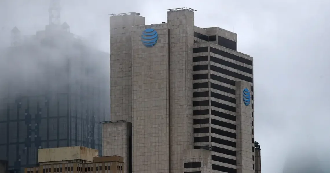 Read the memo AT&T sent staff about moving its global HQ to the Dallas suburbs