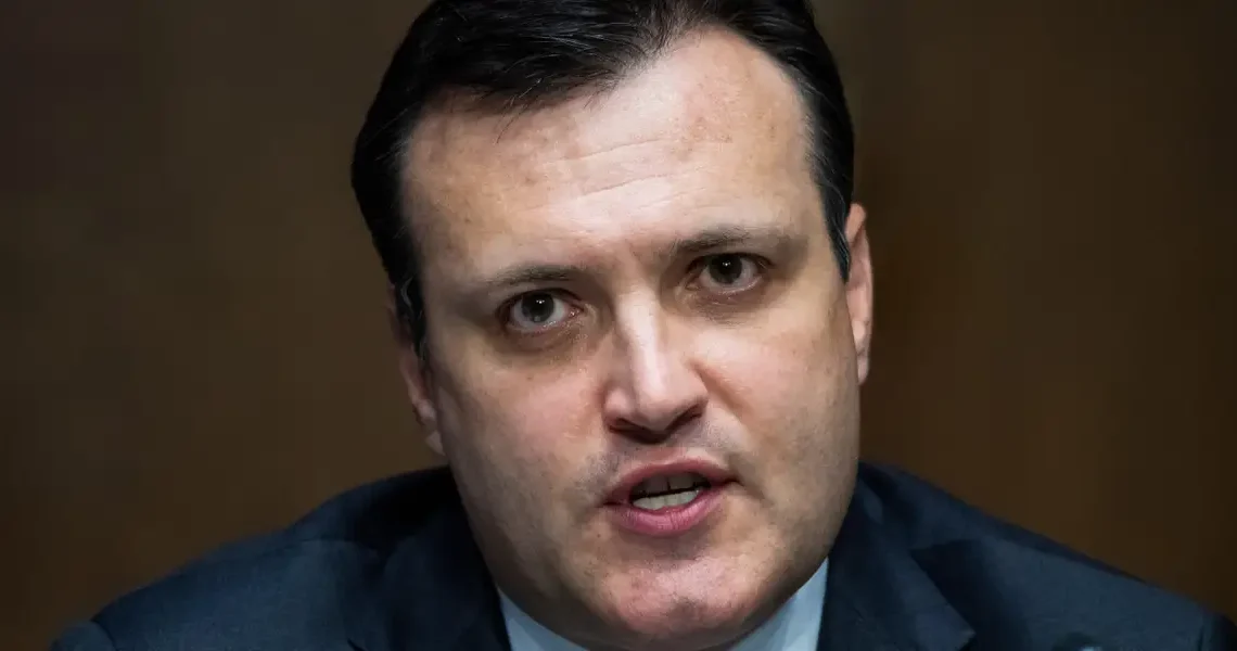 Meta hires former Trump official as chief legal officer