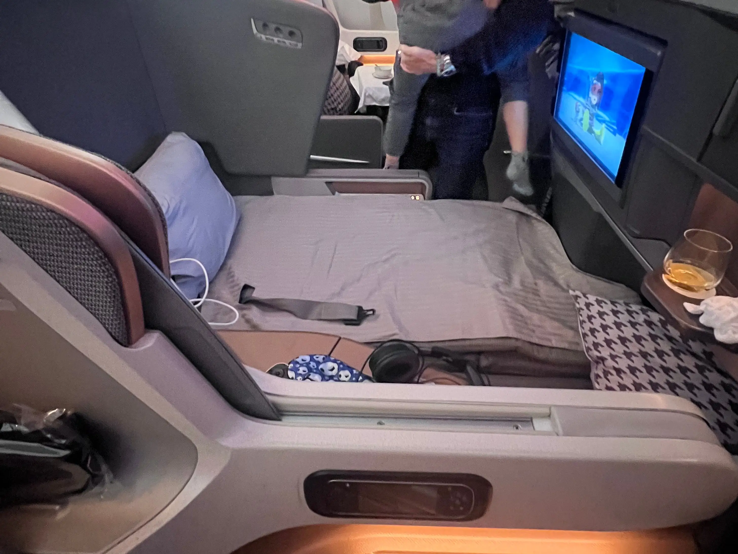 Business class seat on Singapore airlines