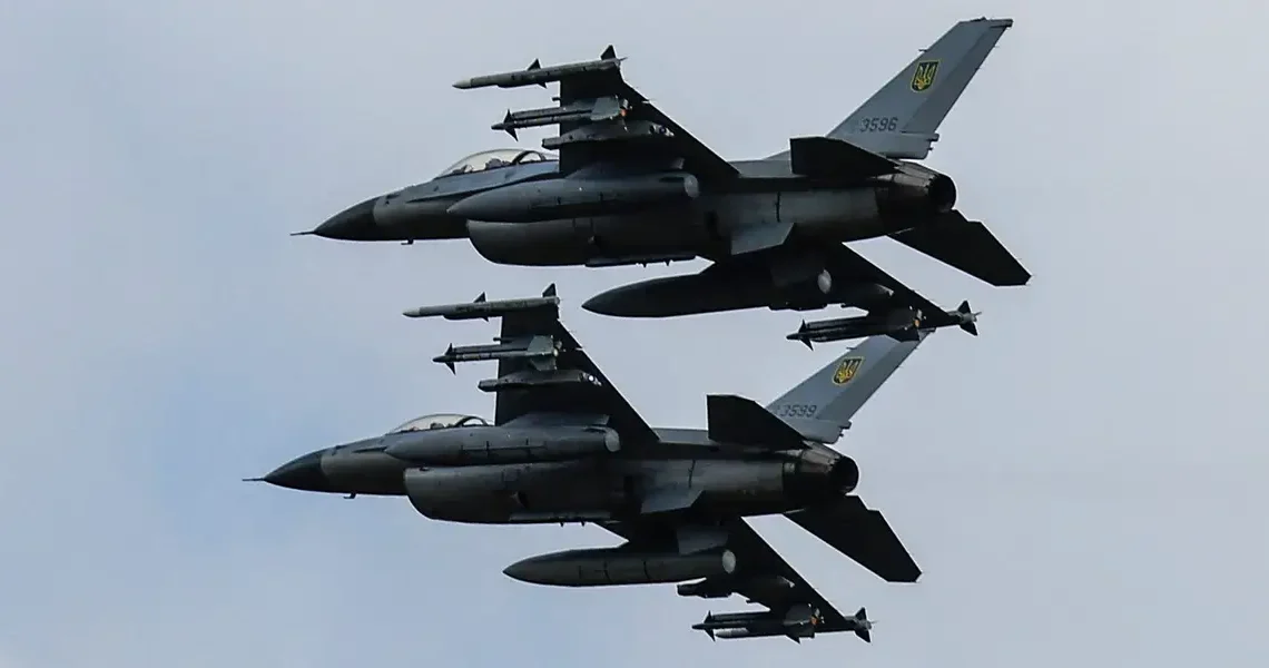 Ukrainian pilot says he had to make new F-16 tactics because NATO’s original training was for a different type of war