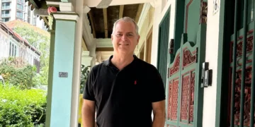 Living abroad for 28 years gave me everything I wanted &mdash; and a quiet guilt I still carry