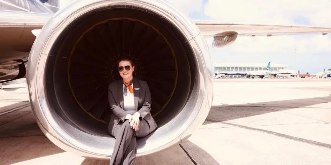 What it’s like working as a private jet flight attendant who makes over $100,000 a year