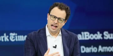 Anthropic expands into healthcare a week after OpenAI launched a similar product