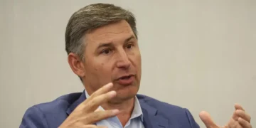 SoFi CEO says Trump’s proposed credit card cap would drive people to personal loans, and that’s good for SoFi