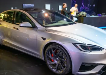 Tesla hit with another lawsuit over ‘defective’ door handles