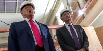 The controversy behind Jerome Powell’s Senate testimony, from the VIP dining room to the special elevators