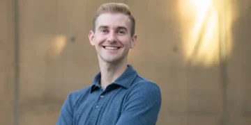 A dietitian who studies how to prevent heart attacks shared 3 healthy food swaps