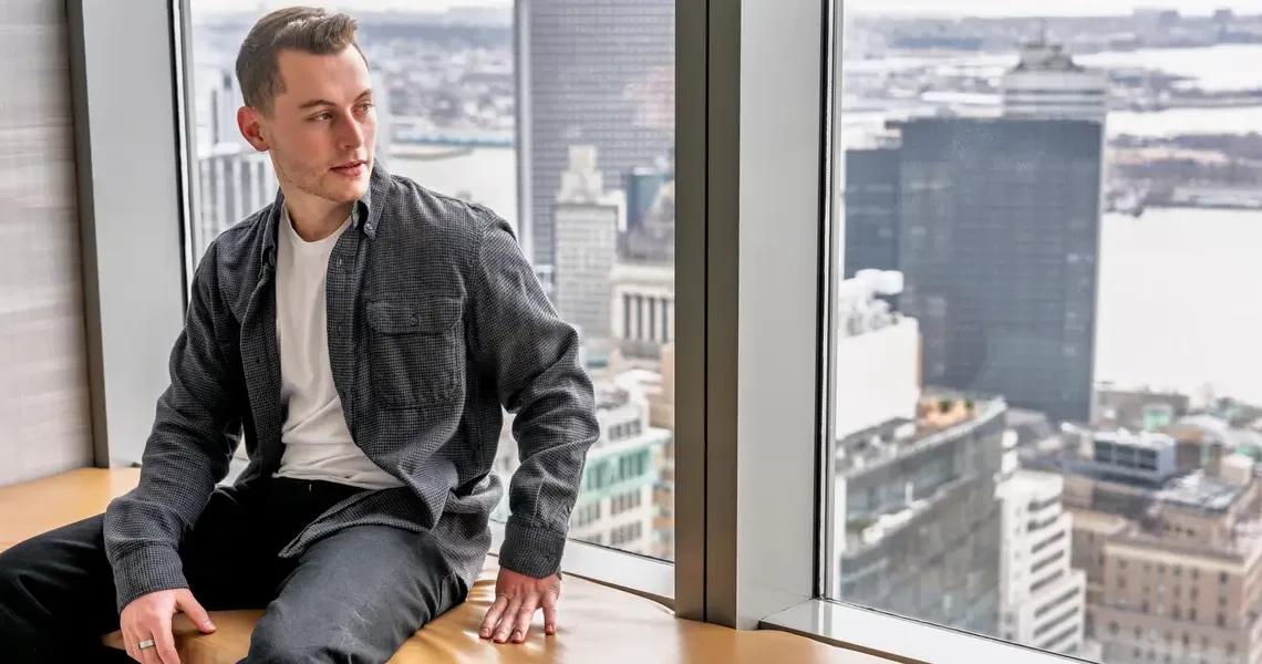 This 24-year-old founded a sneaker wholesale company that made $40 million in sales revenue last year &mdash; here’s how he did it