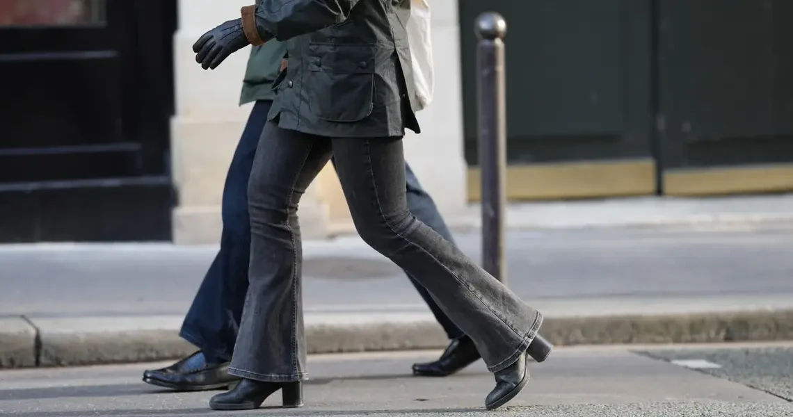 5 pant trends that are in for 2026 and 3 that are out, according to stylists