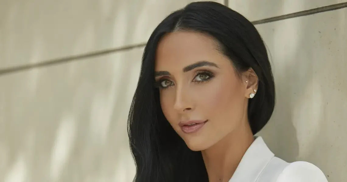 A busy dietitian shares what she eats for good gut health, including chia seed ‘bubble tea’ and turkey-blueberry meatballs