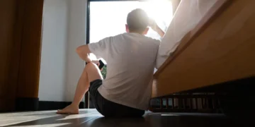 A viral app that helps people check if their friends are alive sparks discussions about loneliness in China