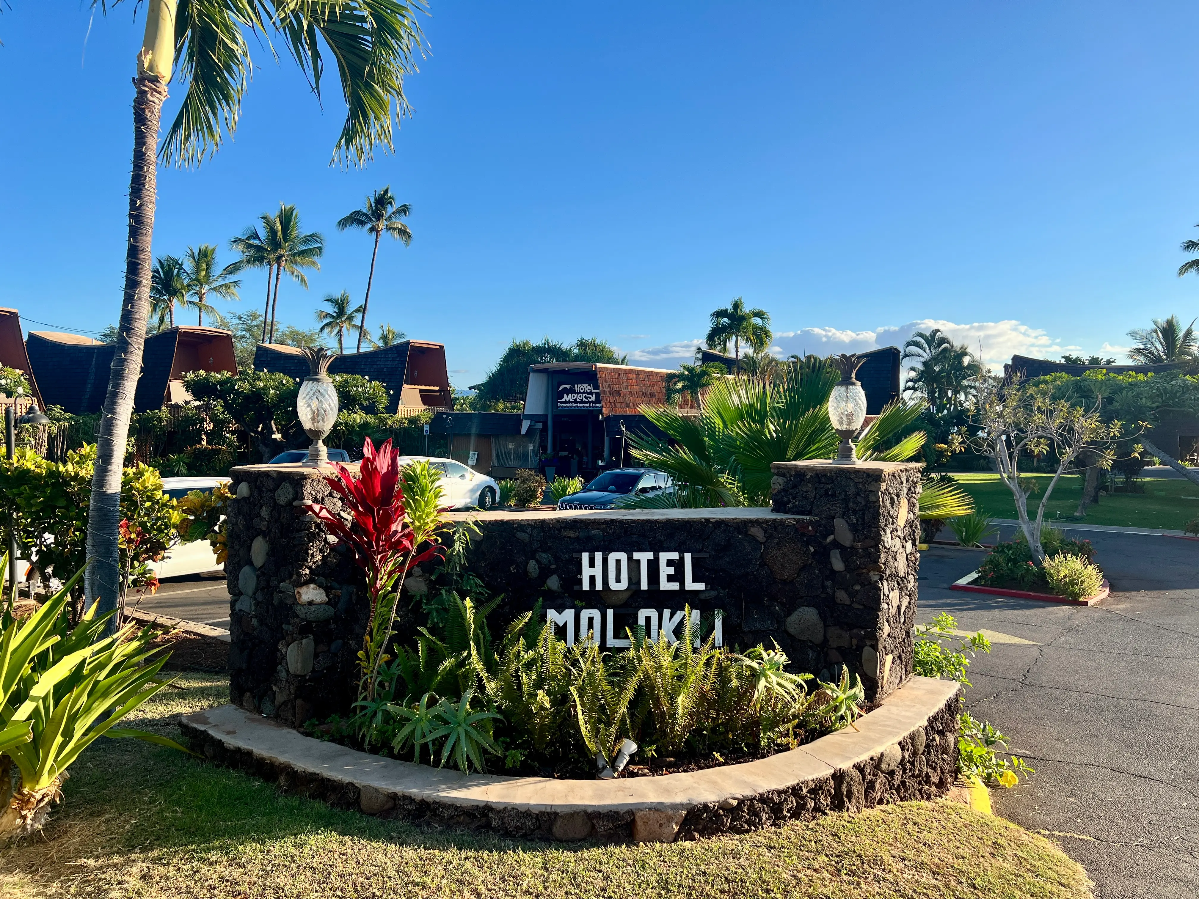 Hotel Molokai exterior