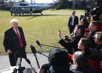 Trump attacks Powell again as opposition to Fed investigation grows