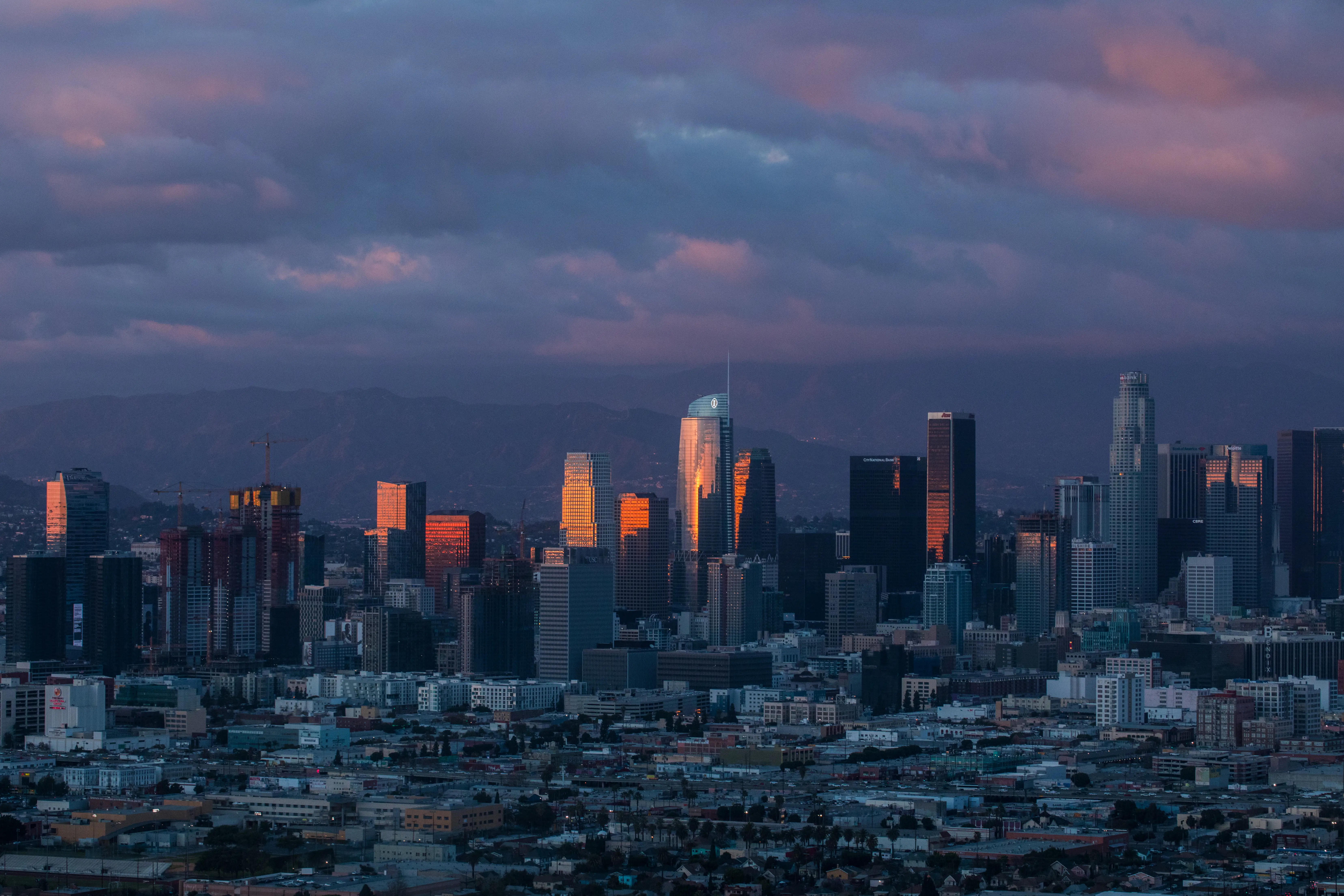 Los Angeles skyline.